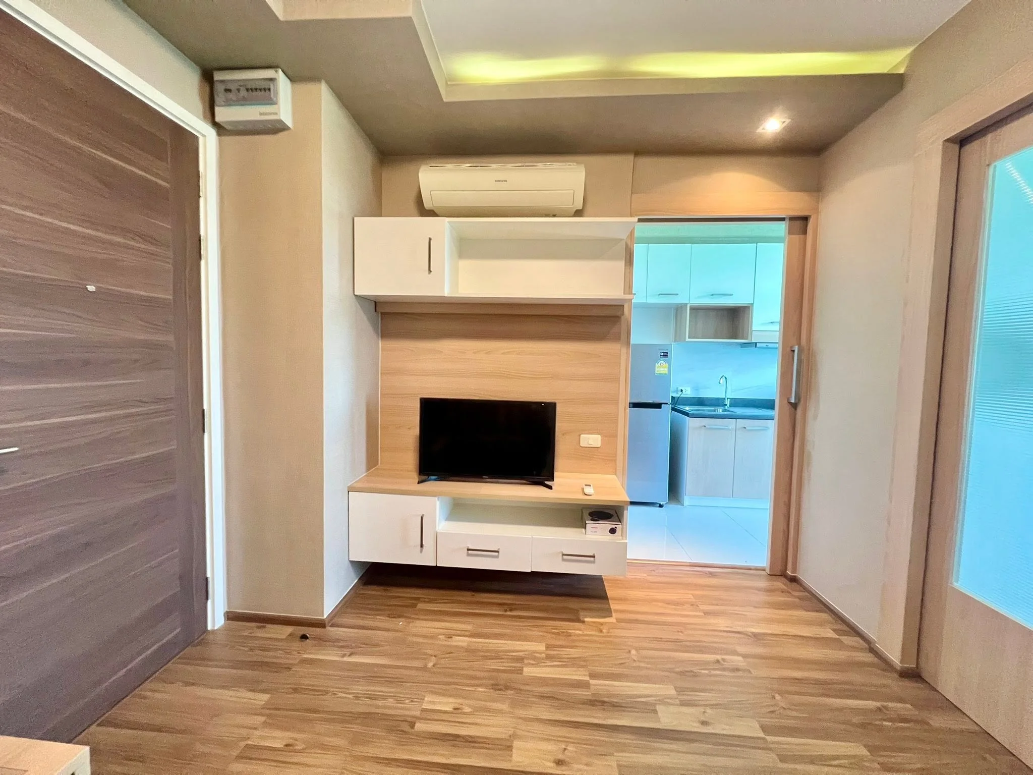 ให้เช่าคอนโด The Treasure Condo (CBP) — Photo 9