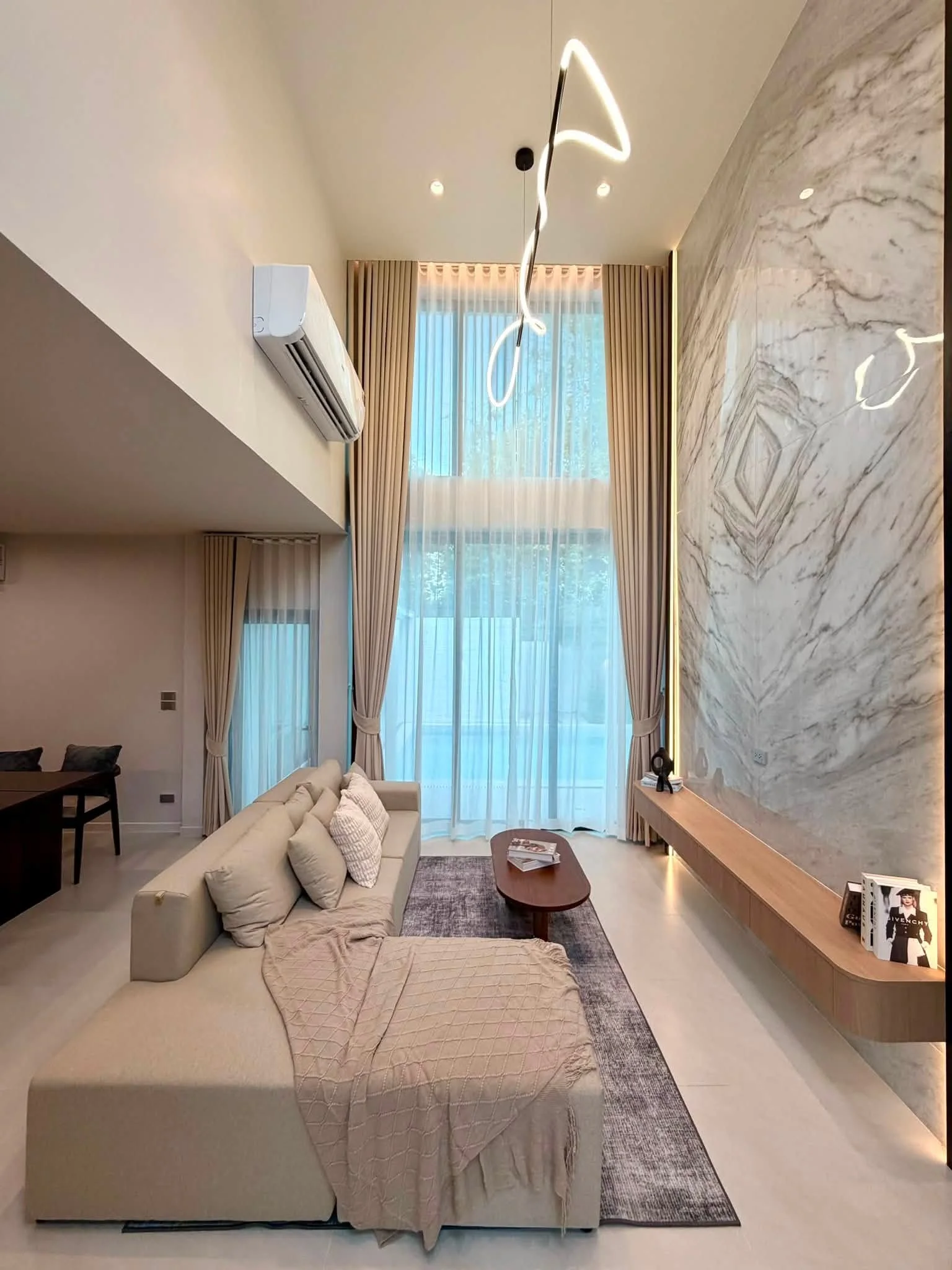 ภาพวิลล่า 4 ห้องนอนที่ WANGTAAN POOL VILLA เชียงใหม่