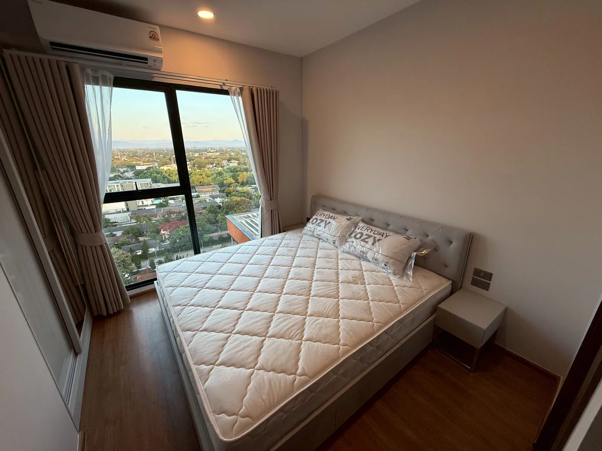 ภาพคอนโด 1 ห้องนอนที่ Arise Charoen Mueang เชียงใหม่