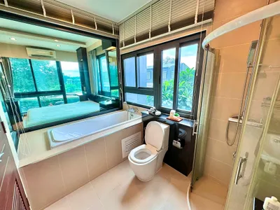 ห้องน้ำในคอนโด 2 ห้องนอนที่ Himma Garden Condominium เชียงใหม่