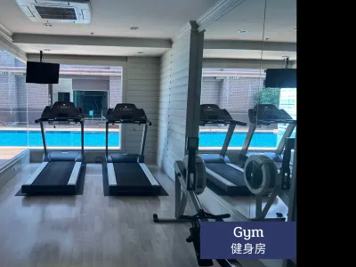 คอนโด 1 ห้องนอน | ใกล้คูเมือง